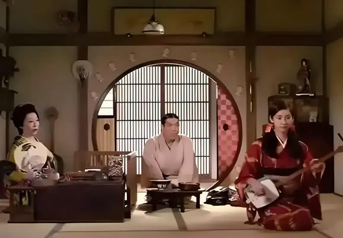 日本电影《感官世界》全集免费在线看，高清无删减！《感官世界》基于真实事件，以影像诠释爱与死亡，中文版字幕呈现，网盘资源等你看