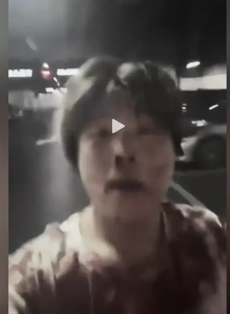 《深圳网红赵俊逸被打视频》1080P超清画质免费看，深圳网红赵俊逸被打视频事件完整还原，迅雷下载资源