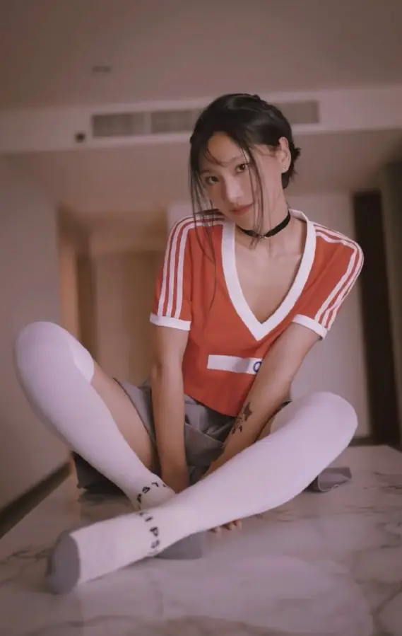 抖音网红推荐《刘玥合集》HD高清无删减免费在线观看-刘玥老师外网女性向视频最新更新，留学生人气博主刘玥全系列视频免费流畅播放《刘玥合集》